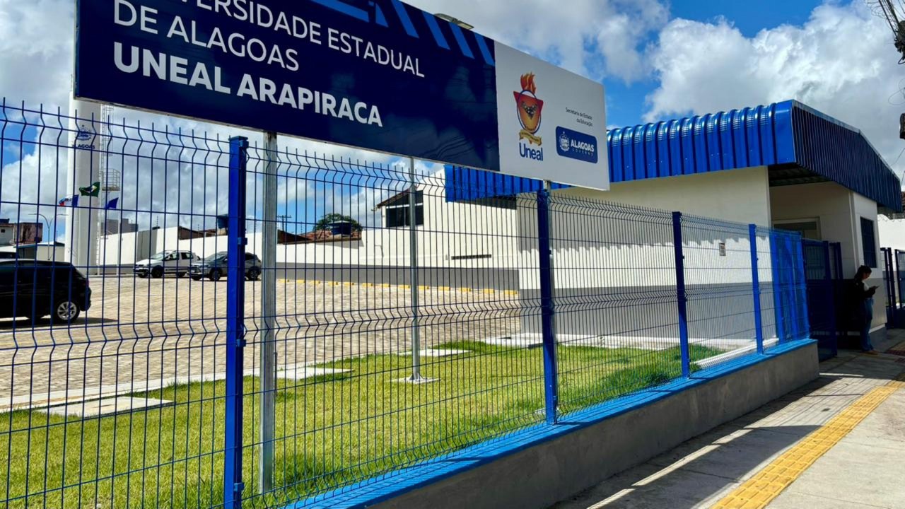 Arapiraca recebe investimentos históricos que transformam a educação e a infraestrutura urbana