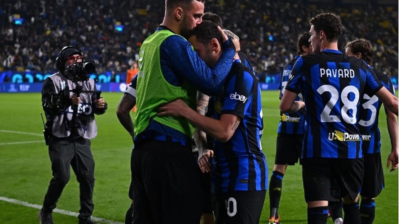 Inter confirma força, elimina a Lazio e buscará o tri da Supercopa da Itália contra o Napoli