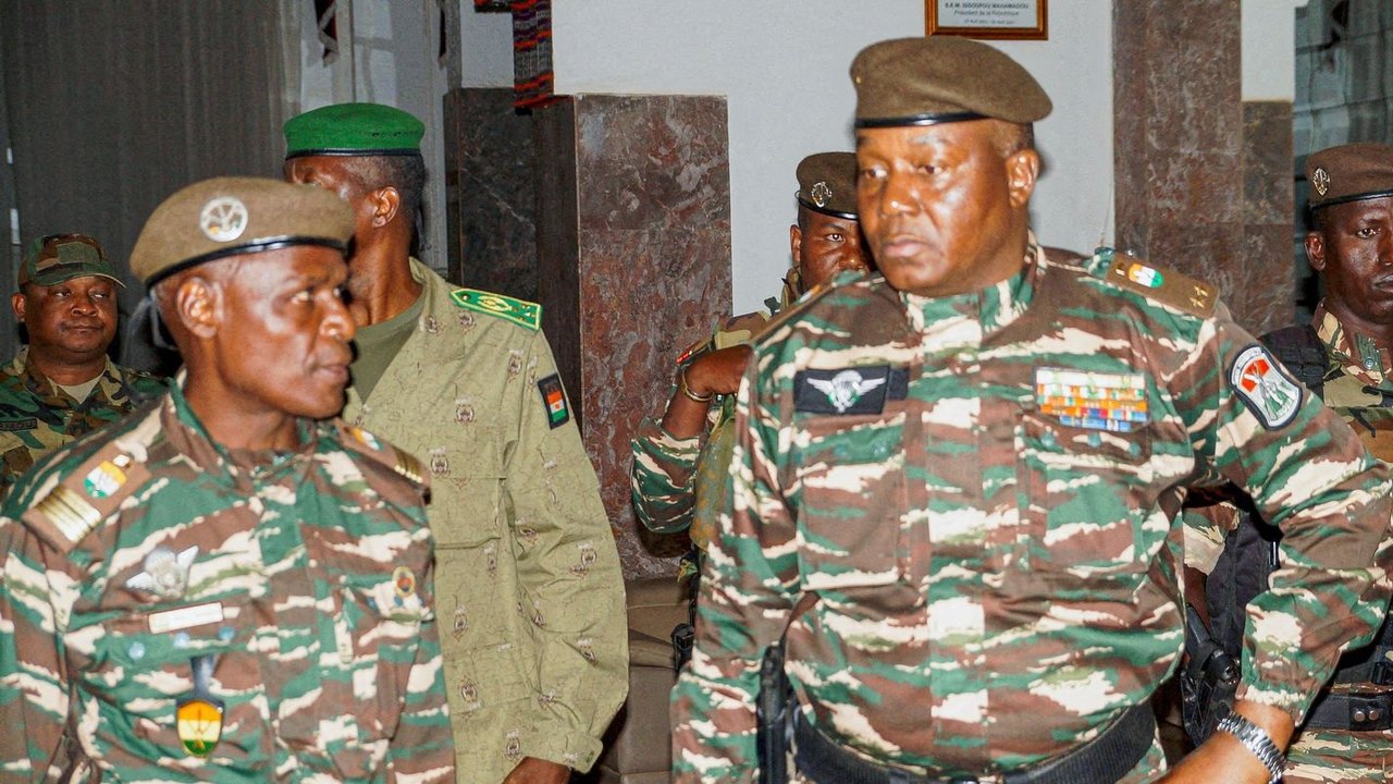 União Africana suspende Níger, um mês após golpe militar