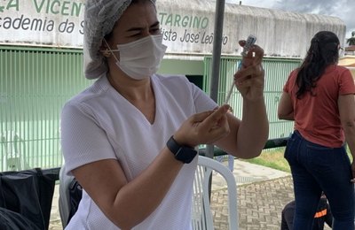 Coronavac: Secretaria de Saúde tranquiliza palmeirenses quanto à interdição de lote de vacina