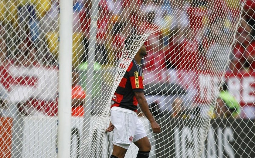 Flamengo faz clássico com Botafogo para seguir com sonho do título