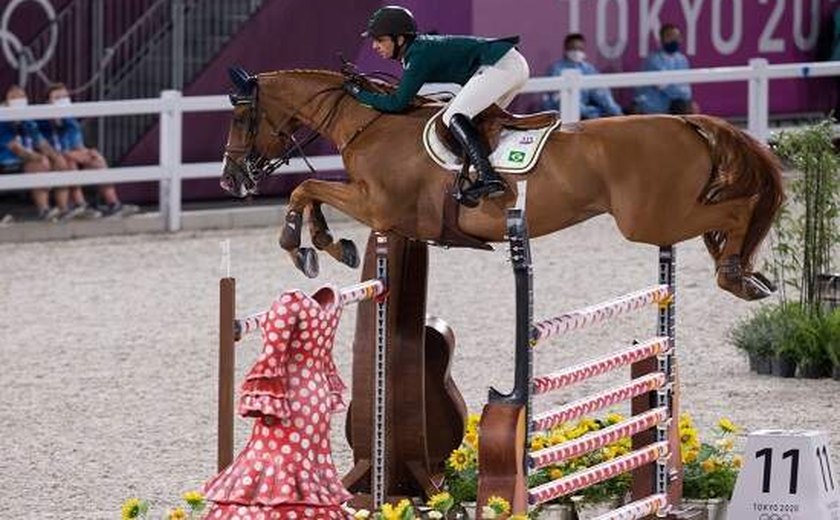 Hipismo brasileiro se classifica à final do salto por equipes nos Jogos de Tóquio