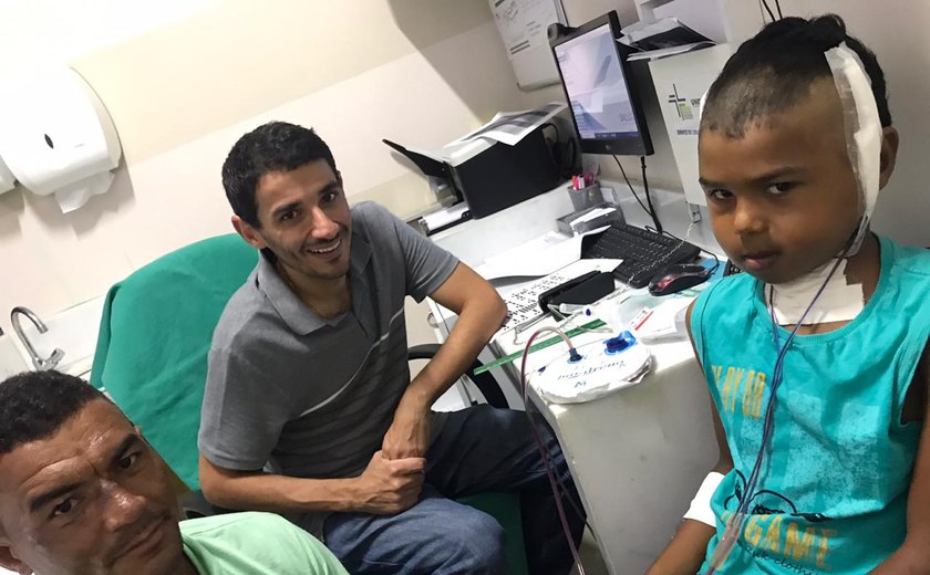 Cirurgia em Arapiraca possibilita reconstrução craniofacial em criança alagoana