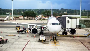 aviao-abastecimento-rmnunes_-istock / Foto: Foto: Rodrigo Mello Nunes/ iStock