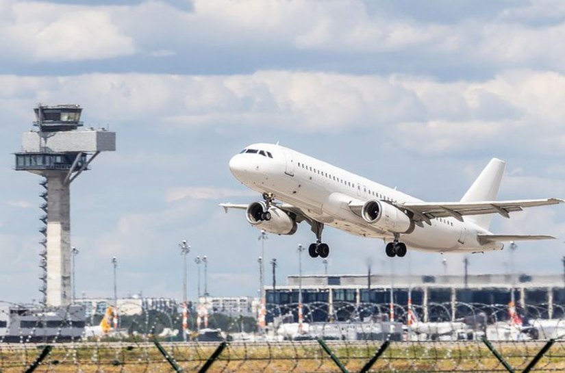 Aviação doméstica registra 8,7 milhões de passageiros em agosto e completa 12 meses de alta