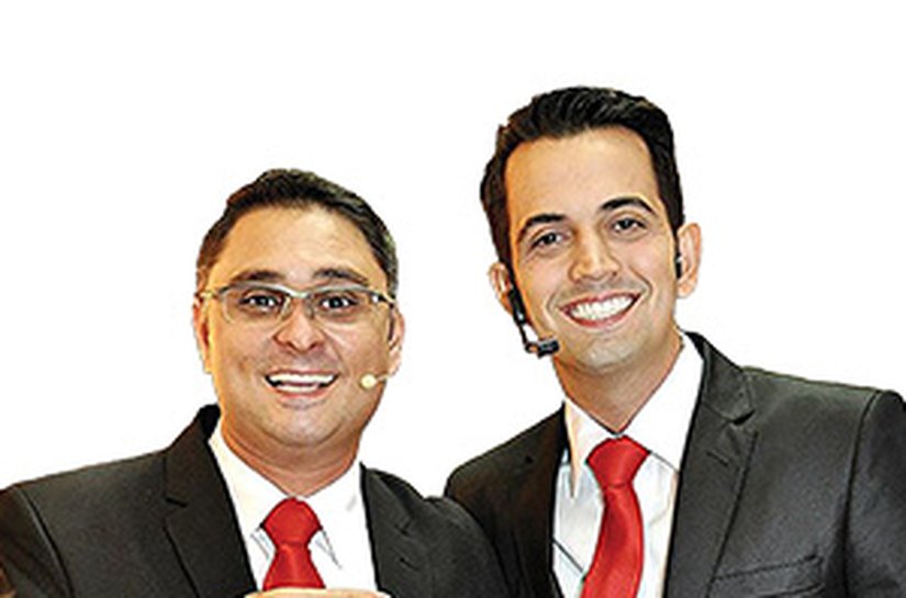 Bruno Miranda e Emerson Tokarski promovem palestra no Senac Poço