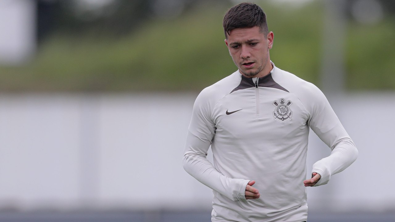 Rodrigo Garro é apresentado no Corinthians e revela ansiedade de estrear: 'Quero ajudar'
