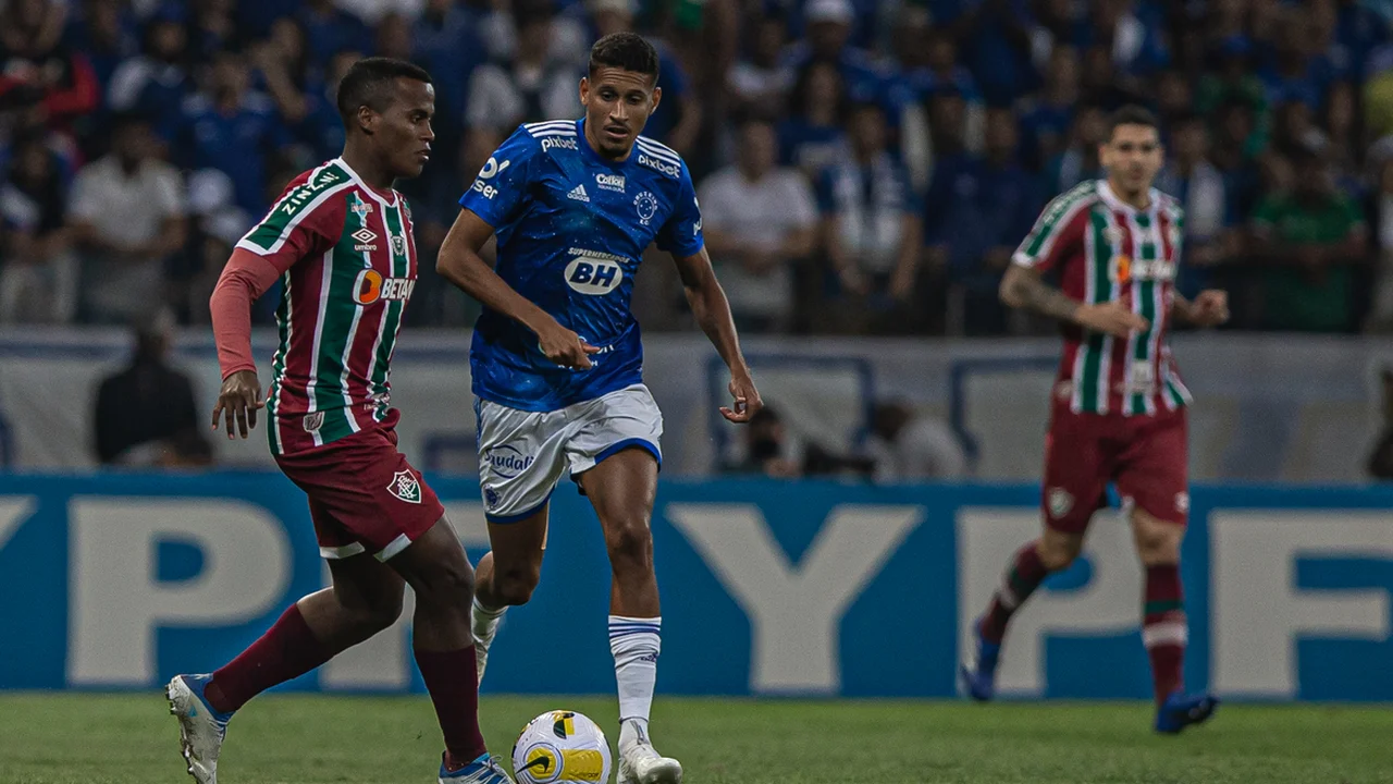 Multicampeão por Fluminense e Cruzeiro, Thiago Neves anuncia aposentadoria: 'Chegou o momento'