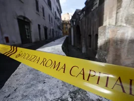 Turista japonês morre após cair do muro do Pantheon em Roma