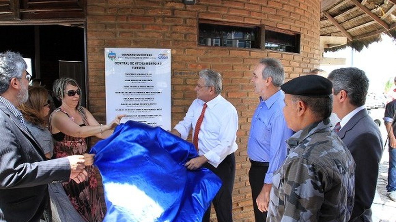 Governador inaugura Oplit e Central de Atendimento ao Turista