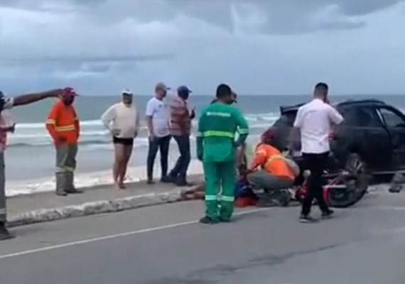 Carreta invade a contramão e colide com mais três veículos