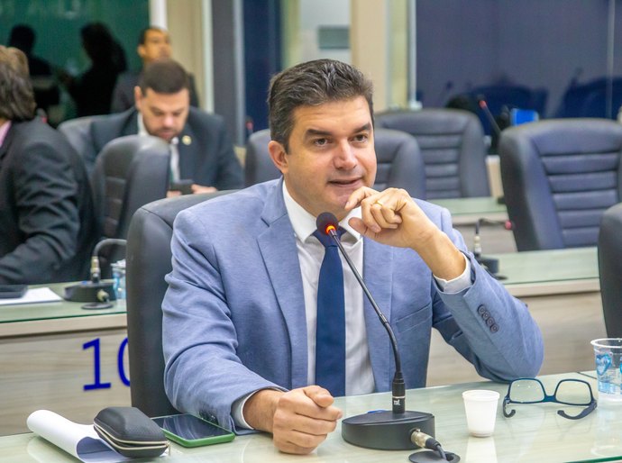 Vereadores criticam prestação de serviço da Equatorial por prejuízos causados aos consumidores