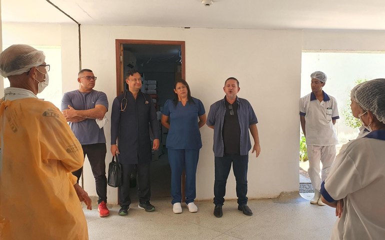 Abril Verde: Hospital de Emergência do Agreste intensifica diálogos com servidores sobre segurança