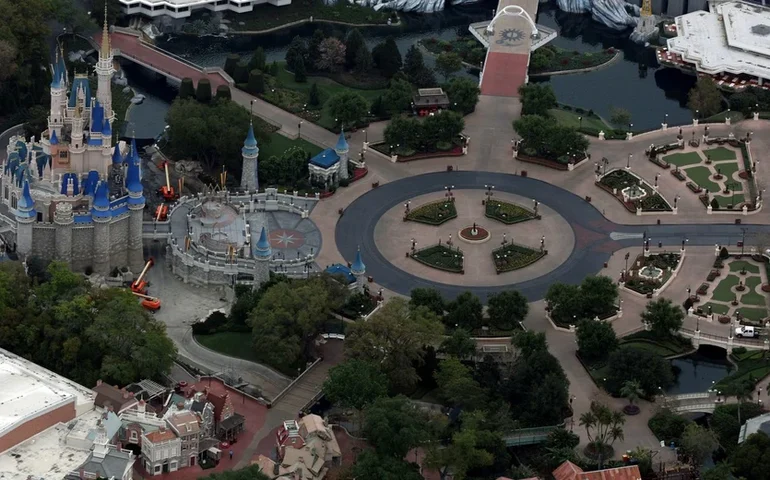 Disney decide encerrar canais pagos no Brasil, inclusive National Geographic e Disney Channel