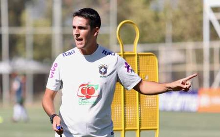 Em 1ª lista do novo treinador, seleção brasileira sub-17 é convocada