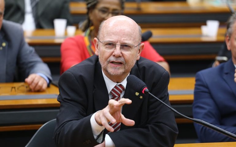 Comissão aprova projeto que amplia seguro-desemprego para resgatados do trabalho escravo