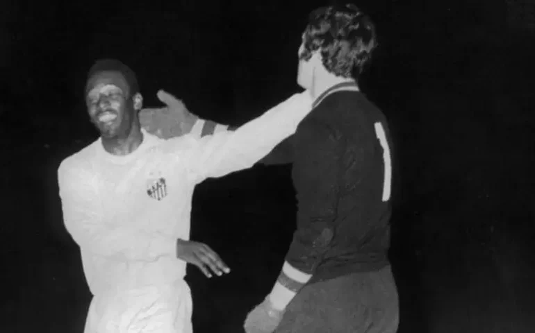 Goleiro que pegou pênalti de Pelé, Alberto Ginulfi morre aos 81 anos