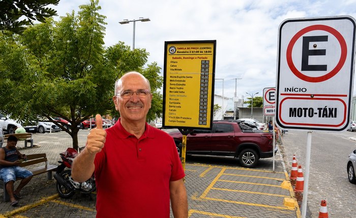 Ação do prefeito Ronaldo Lopes reduz pela metade taxas anuais para taxistas e mototaxistas de Penedo