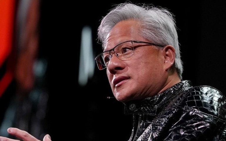 CEO da Nvidia afirma que demanda chinesa por chips de IA H200 segue elevada