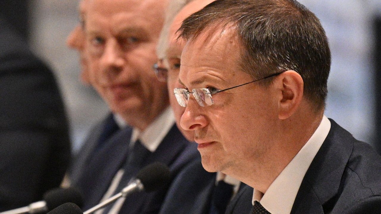 'Paz duradoura': Moscou toma seu tempo na negociação porque quer mais do que uma pausa, diz analista