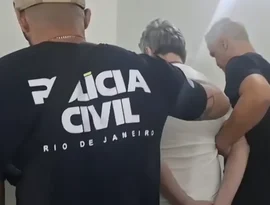 José Dumont, ex-ator da Globo condenado por estupro de vulnerável, é preso no Rio