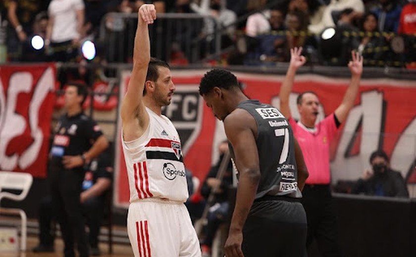 São Paulo é forte na defesa, segura Franca e conquista o Paulista de Basquete