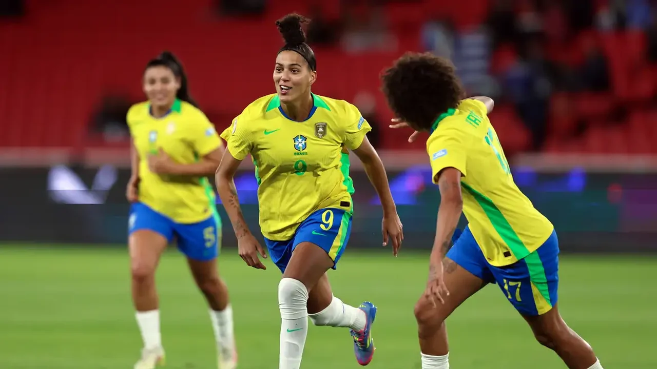 Lei autoriza isenção de ISS para empresas ligadas à Copa do Mundo Feminina