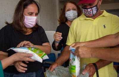Christiane Bulhões anuncia ampliação do Programa do Leite em Santana do Ipanema 