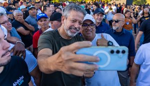 Trabalho de Arthur Lira por Igreja Nova é reconhecido por população em visita ao município