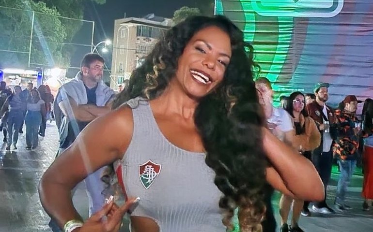 Selminha Sorriso ganha apoio de famosos após anunciar fim do casamento por suposta traição