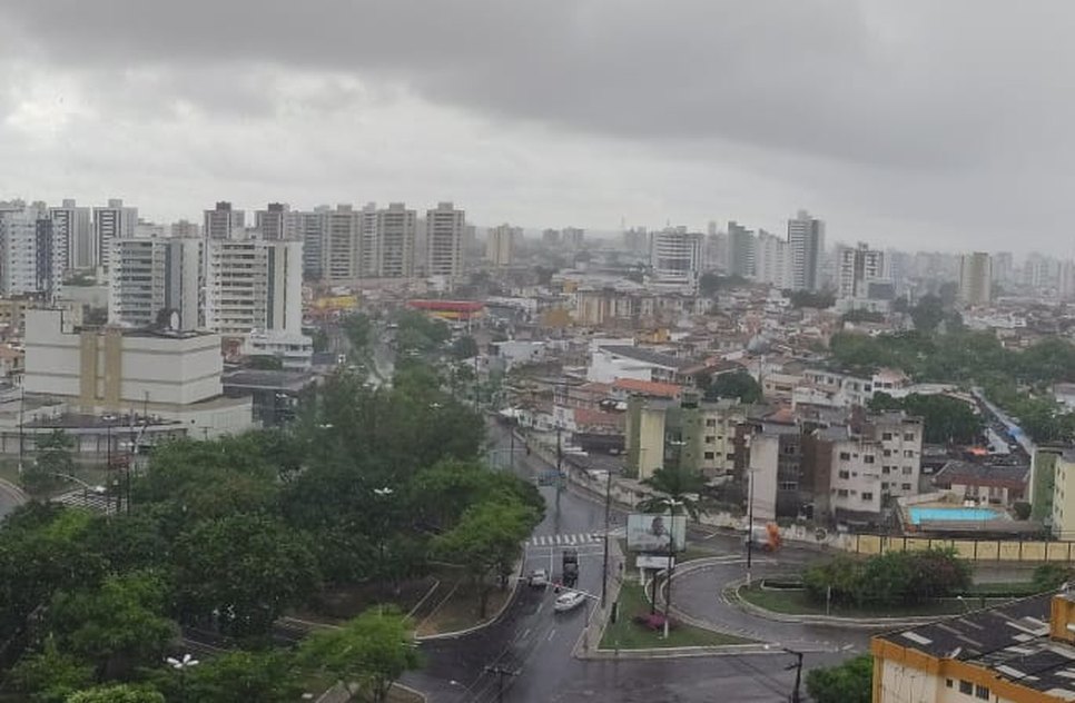 chuva em Aracaju