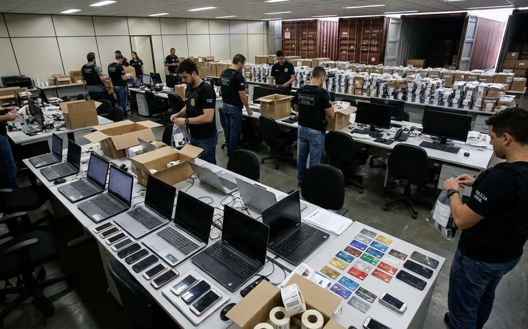 Esquema de fraudes em plataformas de comércio on-line é alvo da Polícia Civil; prejuízo é de quase R$ 12 milhões