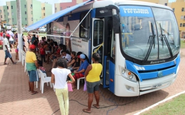 Sete e Selaj se unem para atender população das grotas de Maceió