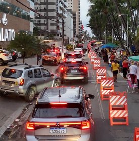 Prefeitura instala sinalização e avança no ordenamento da Rua Aberta