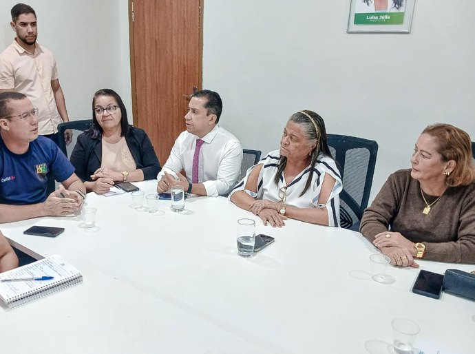 Agosto Lilás: reunião intersetorial discute programação voltada para a assistência de mulheres vítimas de violências, em Palmeira