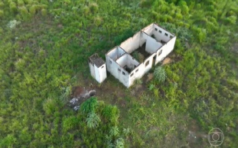 Polícia encontra mais três corpos de chacina no DF