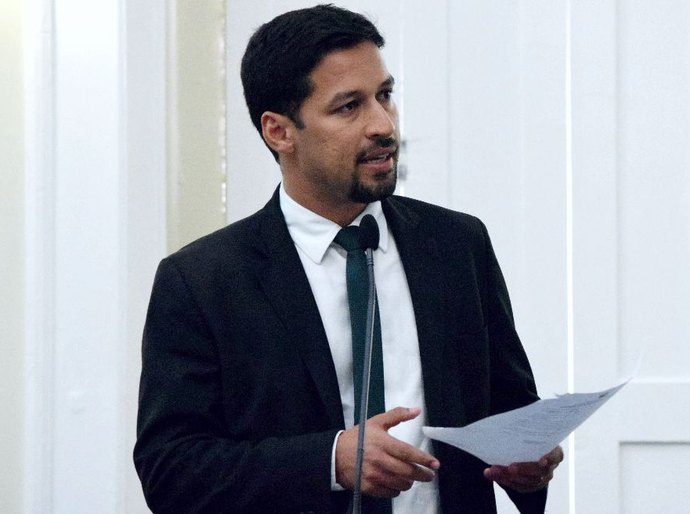 Projeto de criação do Diário Oficial Eletrônico da ALE é debatido em plenário