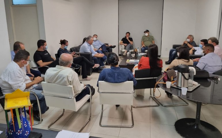 MDB reúne pré-candidatos a deputado federal de olho na eleição deste ano