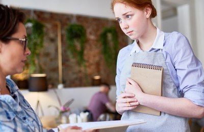 Empréstimos familiares podem azedar a relação com parentes