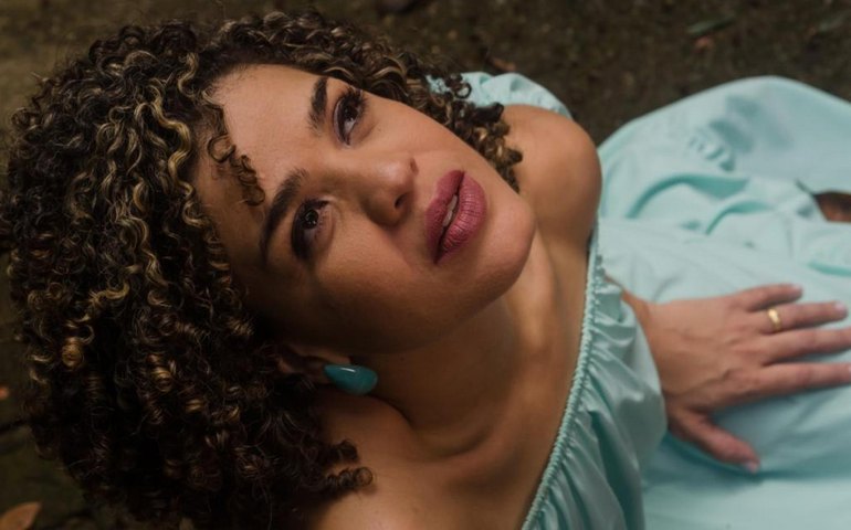 Misa Acústico recebe Elvira Rebelo nesta sexta-feira (16), no bairro do Jaraguá