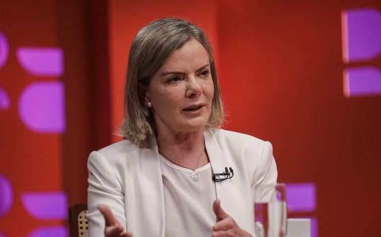 Gleisi ressalta reconhecimento internacional de Lula durante crise com os EUA