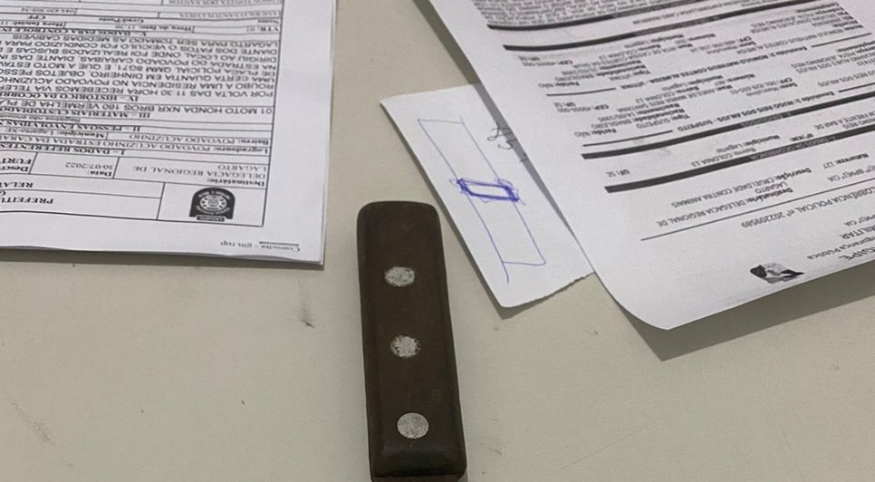 Homem tenta matar cachorro com faca peixeira, ameaça moradores e é preso em Lagarto / Foto: Foto: Polícia Militar/SE