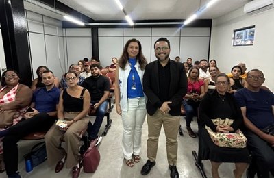 Vigilância Sanitária capacita ambulantes para ocupação de quiosques na Praça da Faculdade
