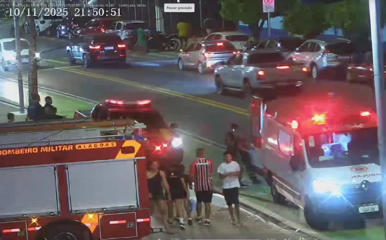 Videomonitoramento da SSP auxilia no socorro de homem que teve mal súbito na orla de Pajuçara