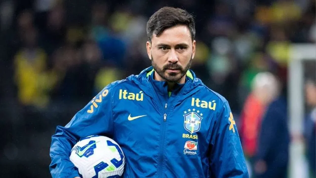 Correção: Após saídas frustrantes no Brasil, filho de Ancelotti e Filipe Luís lideram Francês
