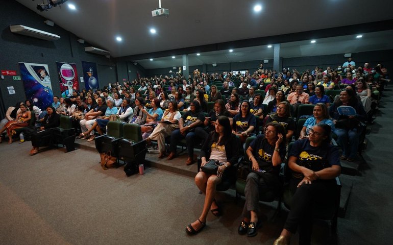 Com auditório lotado, Arapiraca realiza 2ª edição do Fórum Comunitário do Selo Unicef