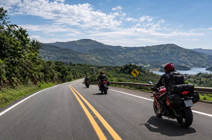 Férias de julho: planejamento e revisão da moto ajudam a reduzir riscos nas viagens