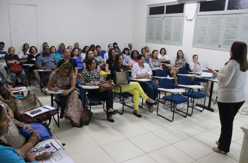 Estado lança edital que fortalece parceria com instituições de ensino