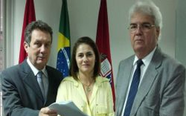 A pedido da Ampal, PGJ encaminha à ALE projeto de lei que reduz diferencial de subsídios entre entrâncias