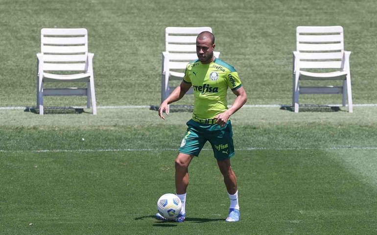 Mayke valoriza função no elenco do Palmeiras e mira 100º jogo no Brasileirão